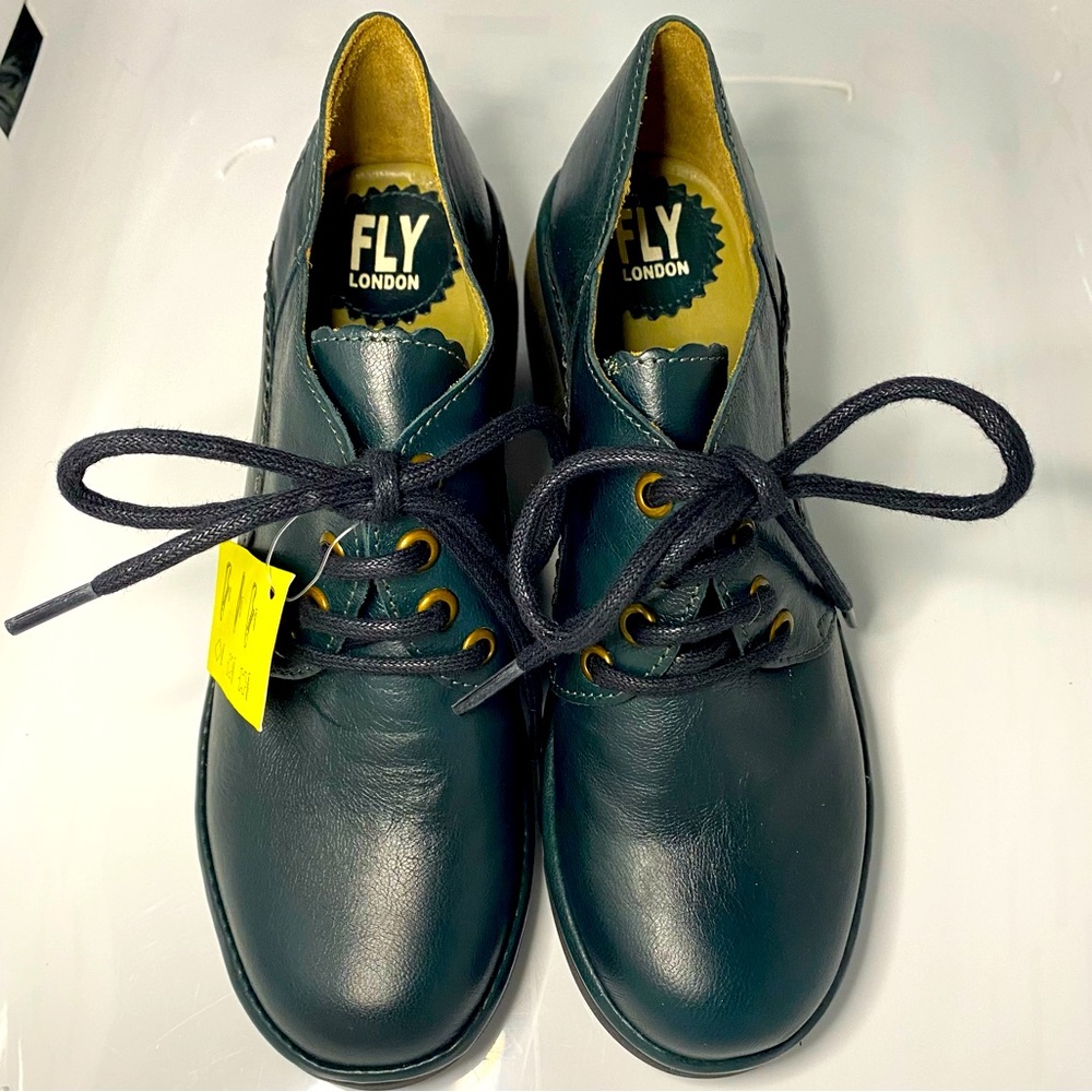 🛍Fly London wedged shoes size 6_NWOB 🥾